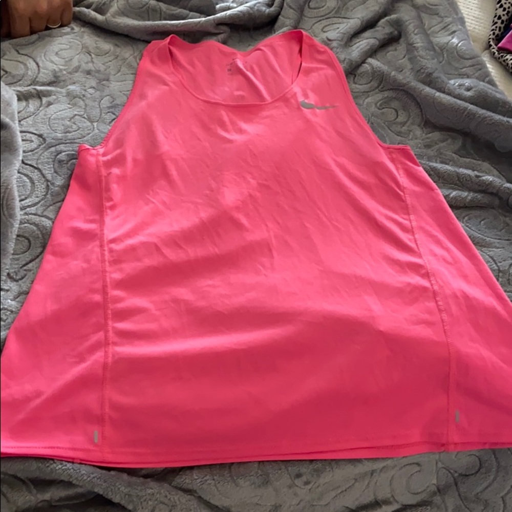 Nike Tank - Picture 2 of 2